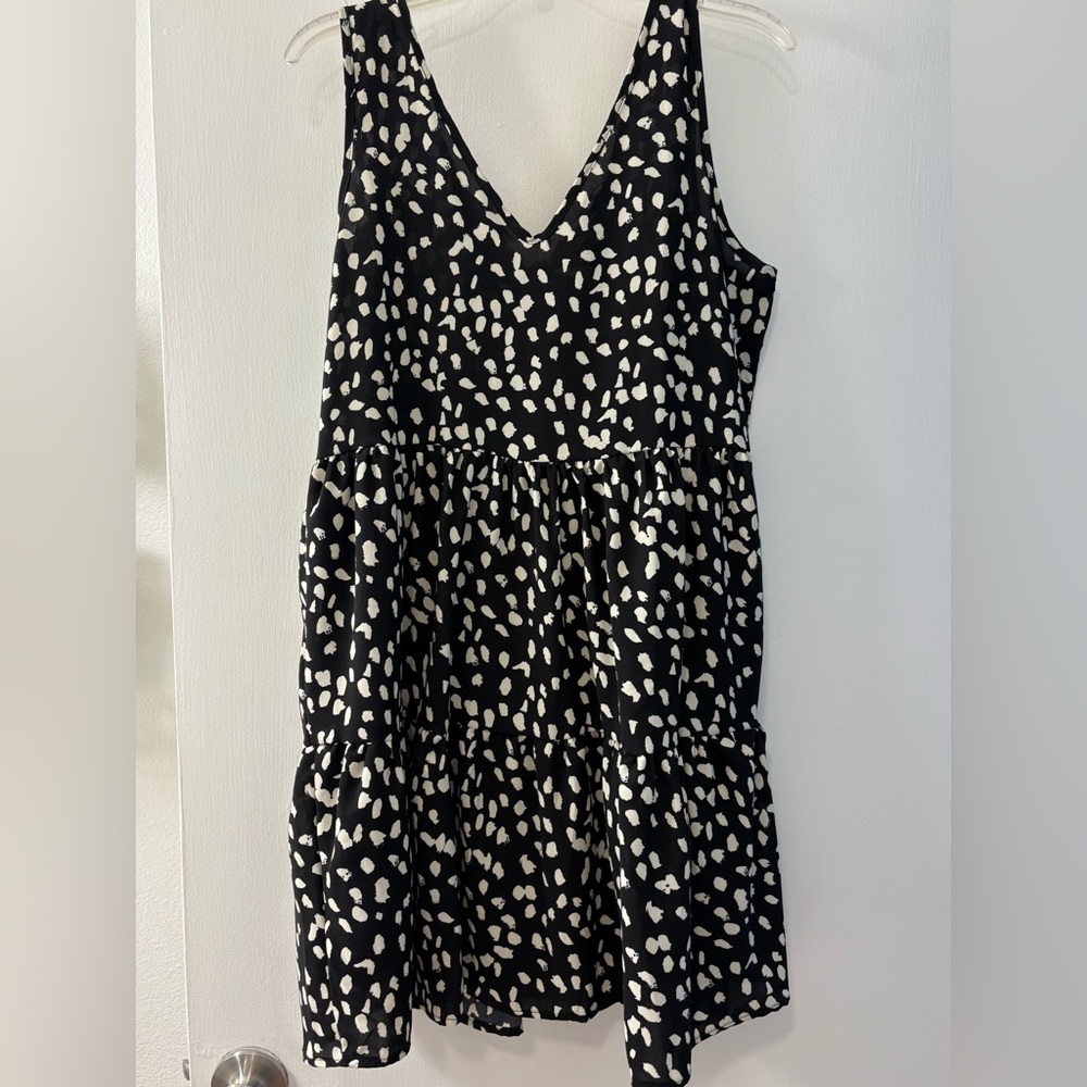 NWOT Entro Ruffle Mini Dress Black With White Spots Size Medium